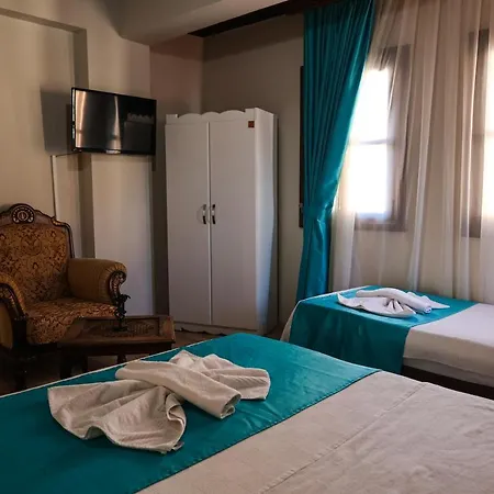 Grand Erken Ξενοδοχείο 3*